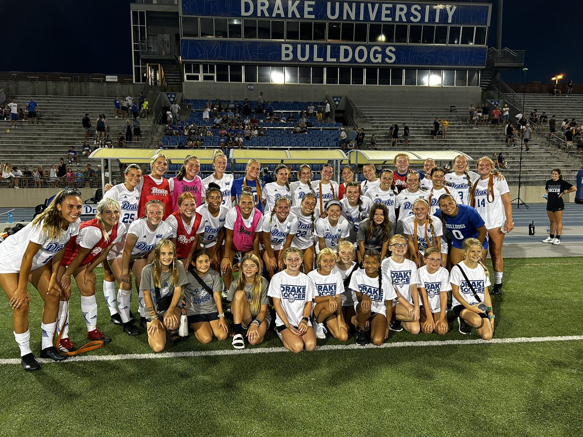 Thanks to the Hawkeyes for the exhibition game, and the Iowa Storm for being ball girls. Kendall and Amelia got in the stats tonight 👏🏼 
Next Friday we start our regular season in Milwaukee… get packed up for the trip and we will see you there 🧀