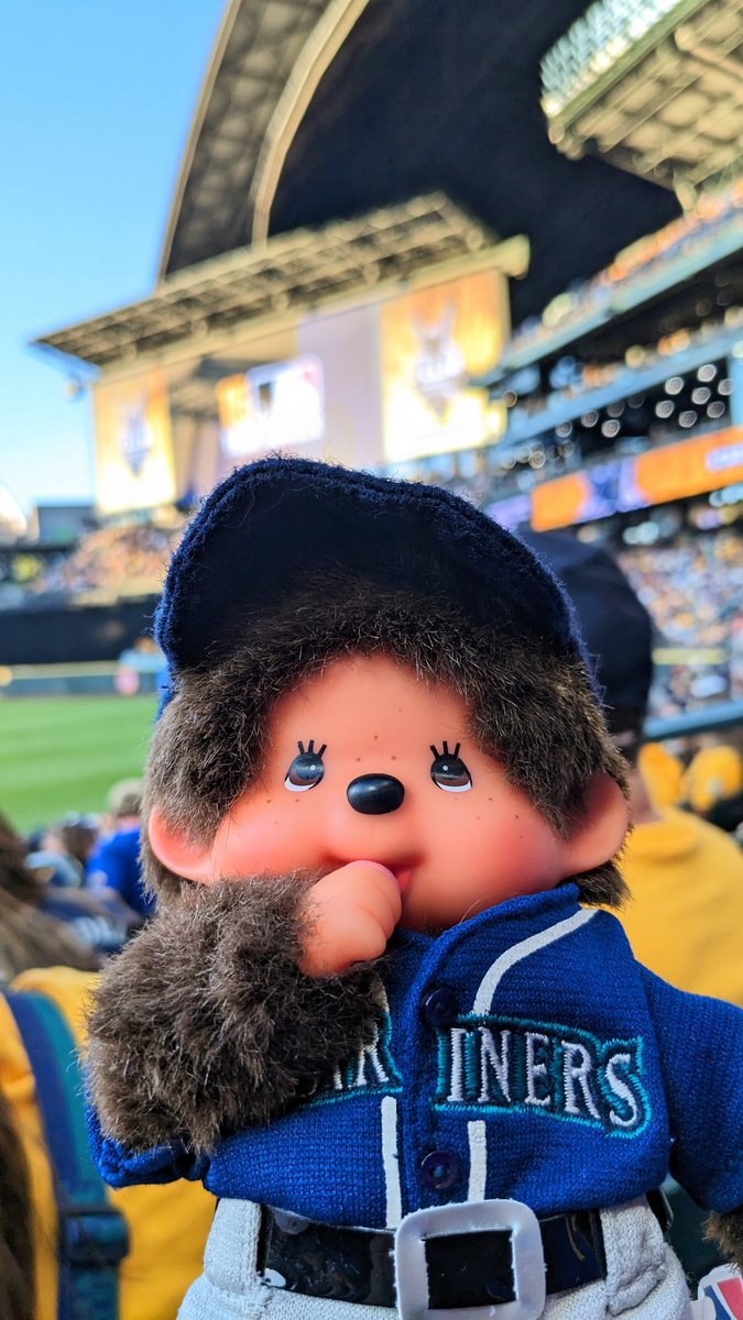sti_dy's tweet photo. Play ball!!! Félix's induction night into the Seattle Mariners Hall of Fame. Let's go M's! #seattle #mariners #seattlemariners #tmobilepark #whereiroot #monchichi #seausrise #believe #westcoast #kingfelix #happyfelixday #happyfélixweekend #kingscourt #hof #marinershof https://t.co/aBnHDikfKO