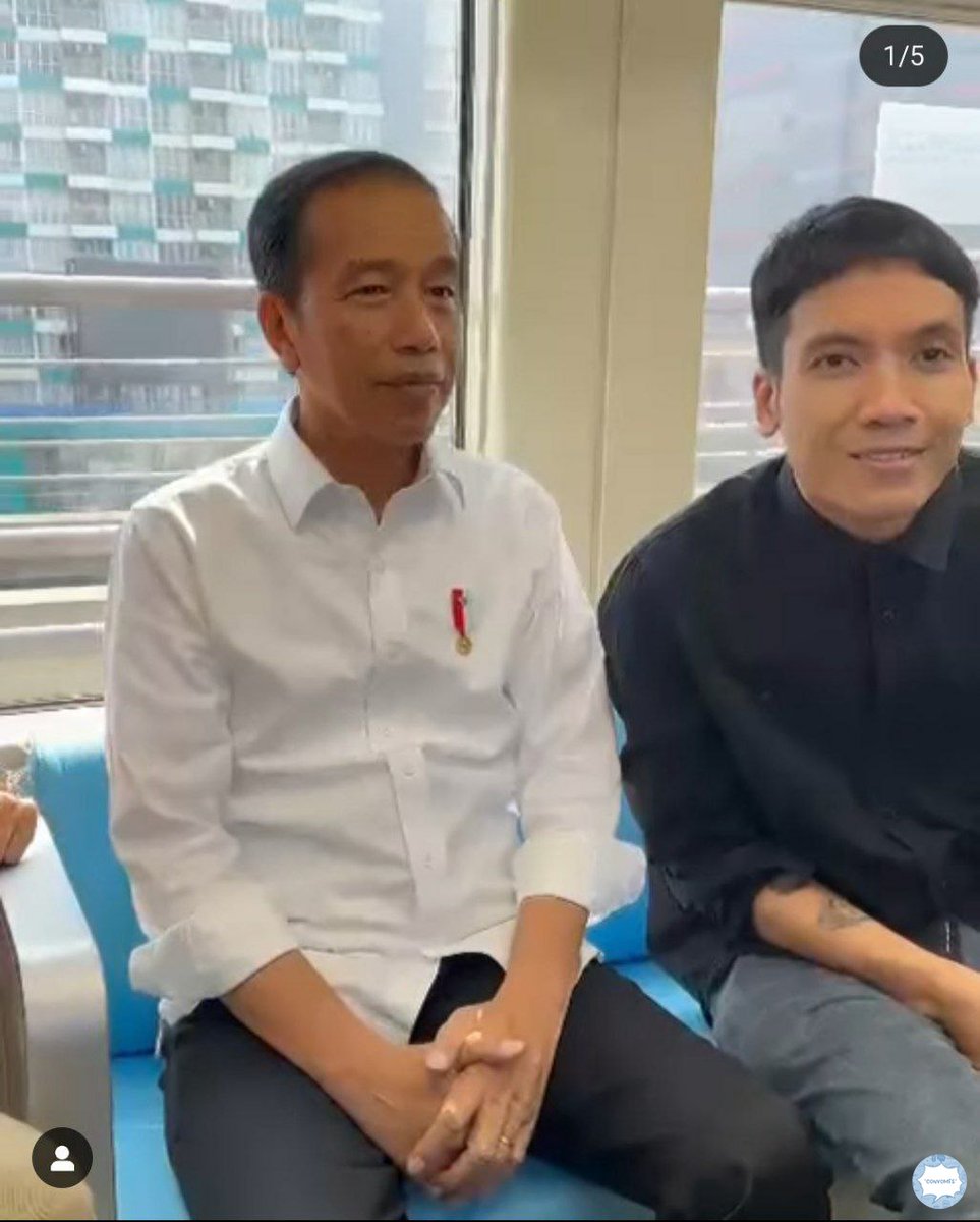 convomfs's tweet photo. 🤍  lama ga ngikutin keluarga pak jokowi, udh gede aja jan ethes😭 https://t.co/qPh9HoPMCy