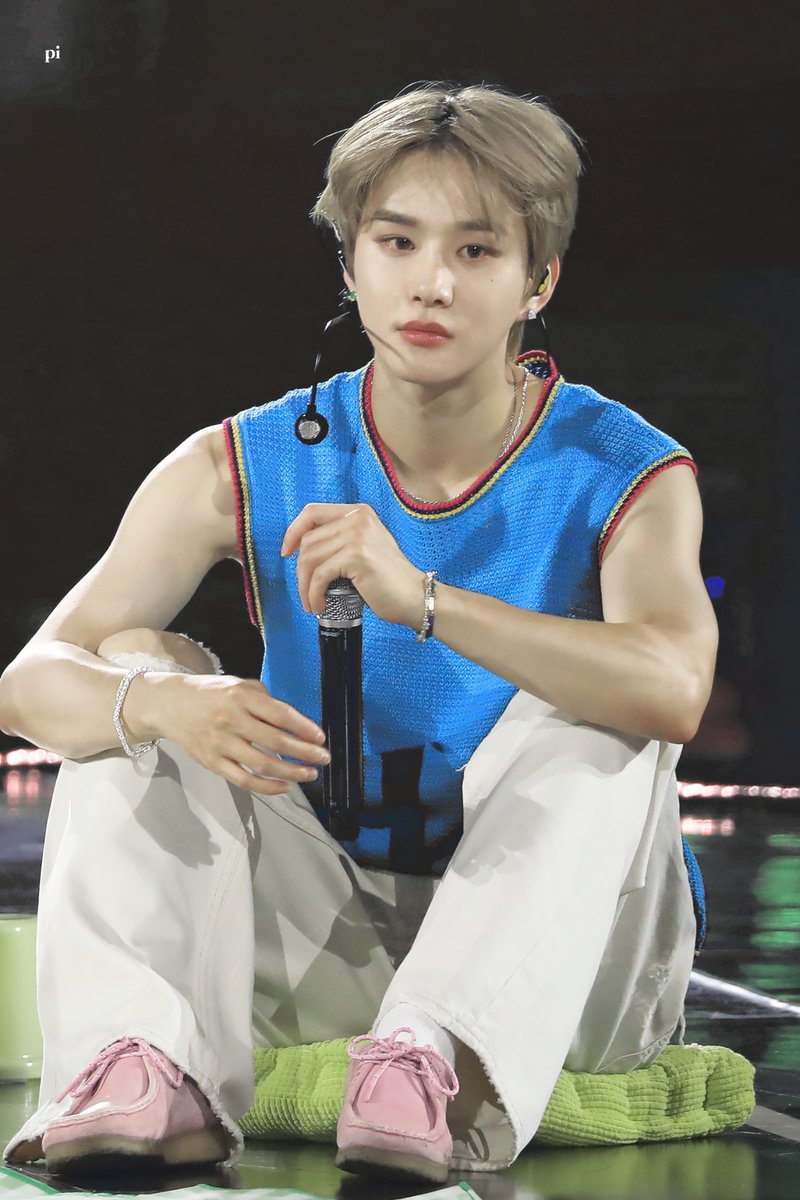 hourly jungwoo tweet media