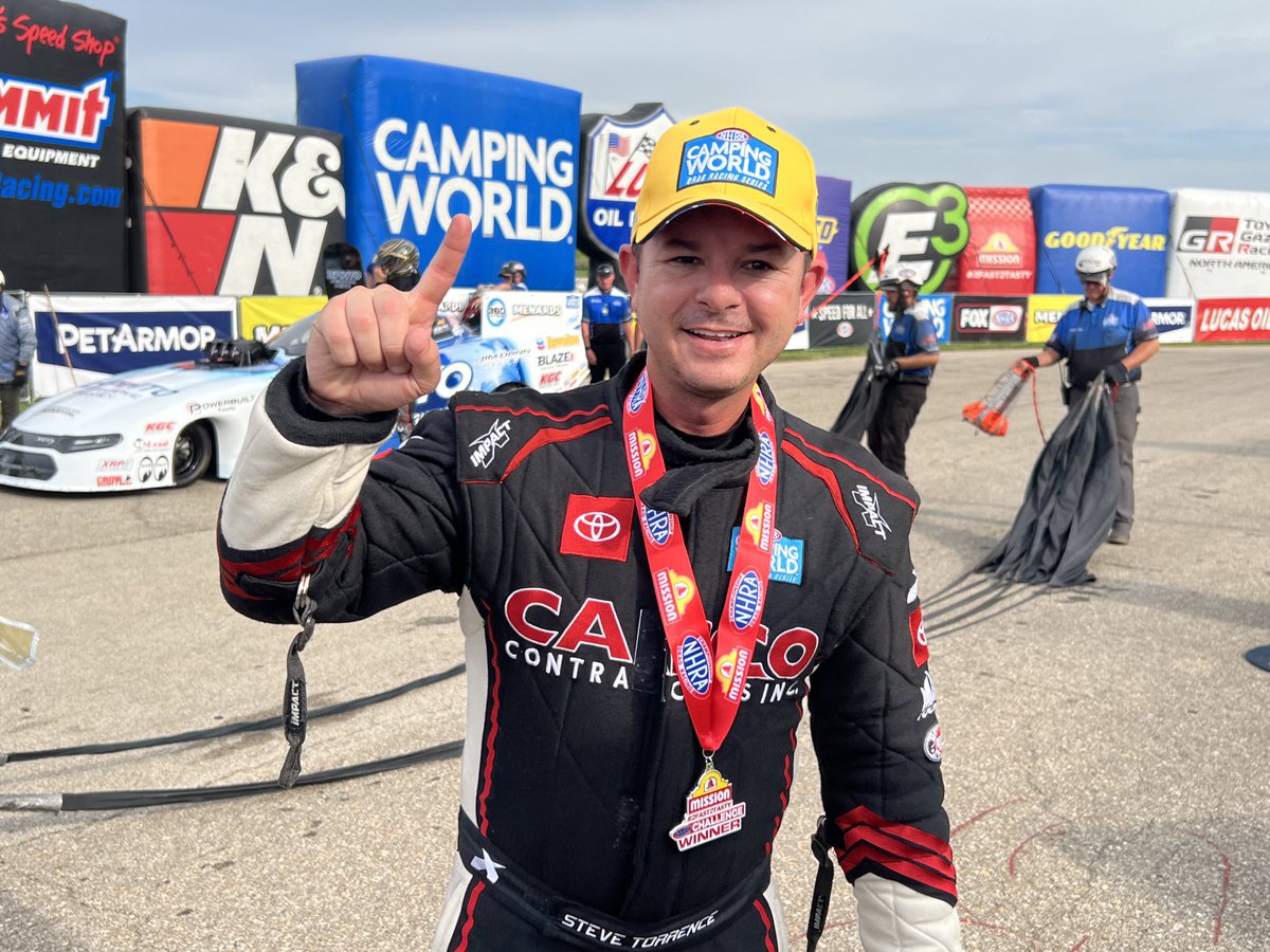 RacingProMedia's tweet photo. Hight, Torrence, and Glenn lock into No. 1 qualifier awards at the Menards NHRA Nationals
#SteveTorrence #RobertHight #DallasGlenn #Topeka #NHRA #TopQualifiers #HeartlandMotorsportsPark #HeartlandNats #Menards #Kansas #YellowHats @Menards @PetArmor
https://t.co/oCBhhkuWPV https://t.co/IXdESDT7oi
