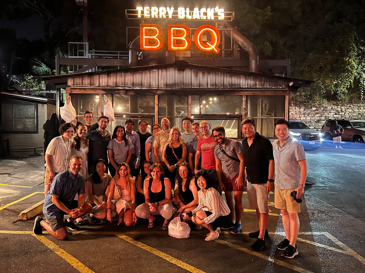 Chris_Velez_MD's tweet photo. Some d*mn good brisket with friends from @MGH_GI  and beyond! @WalterChanMD @drkylestaller @ellebelle18 @RScloccoPhD @BarbaraB6 @CaseySilvernale and a bunch of others! https://t.co/SjHQ6ylAOD