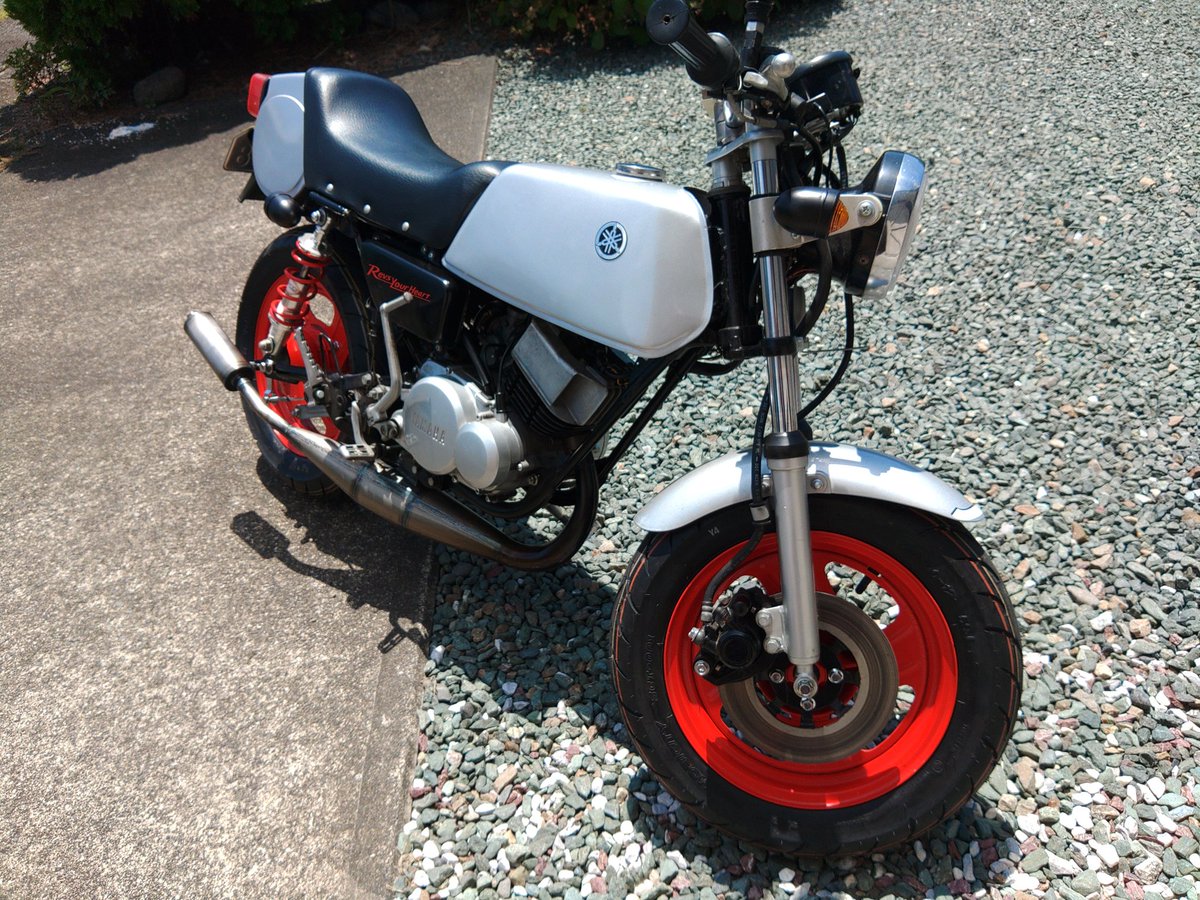 Austin32GB's tweet photo. #ヤマハ #GR50
タイヤを前後新品に交換し、リアスプロケットを1T下げて38Tにして、#キャブセッティング を兼ねて #テスト走行
新たに、テストコースを発見✌️ https://t.co/uUJa9y7vxm
