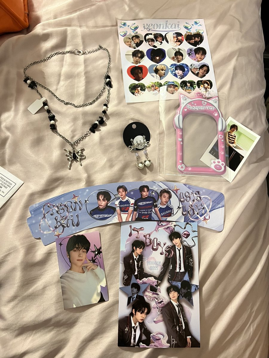 YEONKAI CUPSLEEVE HAUL TOO GOOD thank u <a href="/chaoshourclub/">chaos hour 💫 NYC</a> <33