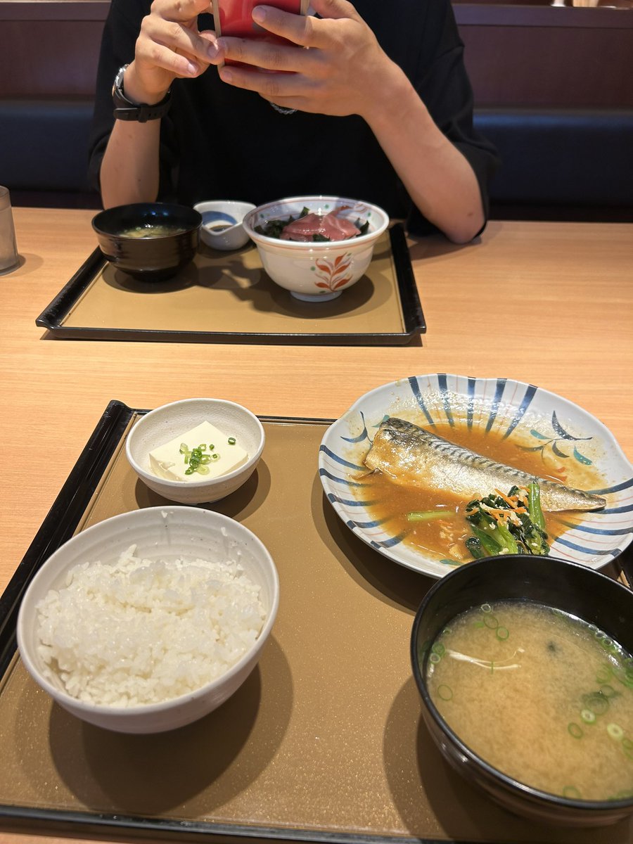 なんて日だ tweet media