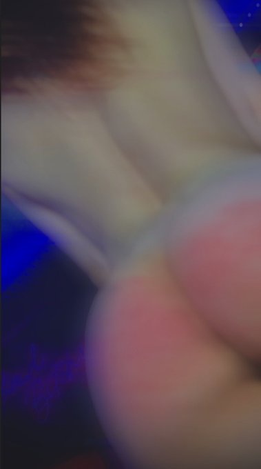 She spanked me good 😜🥴 https://t.co/WVTcmKm6Xg
