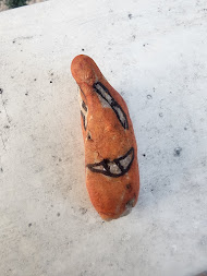 Damien_Ettere's tweet image. @nicholas_vince @RealCliveBarker Best start to the weekend is when your child says, "Daddy... I made that moon face guy from one of your favorite movies and books!" #Nightbreed #Kinski #Cabal