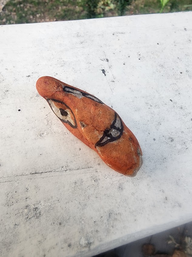 Damien_Ettere's tweet image. @nicholas_vince @RealCliveBarker Best start to the weekend is when your child says, "Daddy... I made that moon face guy from one of your favorite movies and books!" #Nightbreed #Kinski #Cabal