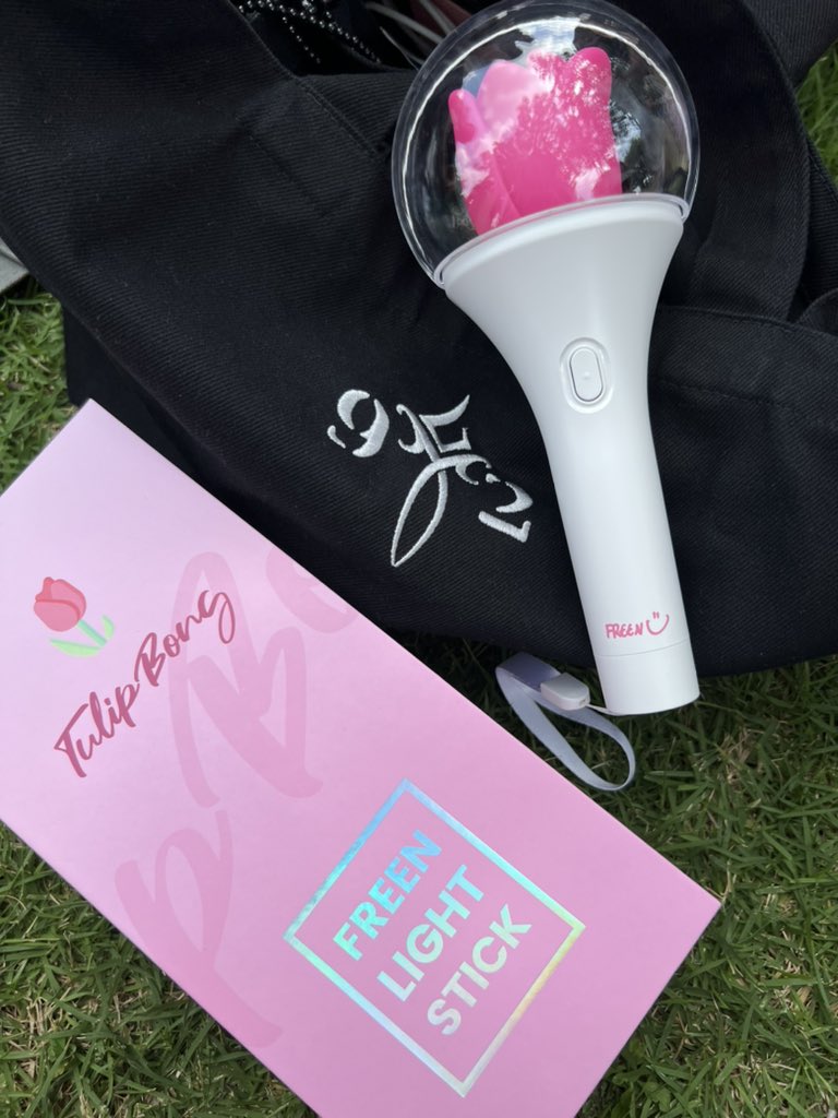 Freen Sarocha Tulip Bong ペンライト Official Freen Sarocha Lightstick New | Mercari