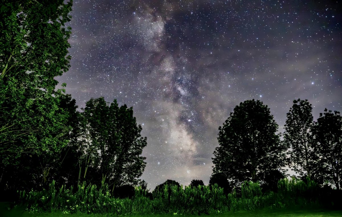 PiercePhotoz's tweet photo. Beautiful skies in NY #astrophotography #shotoncanon #miops #Canon https://t.co/qg1Z7UjWZu