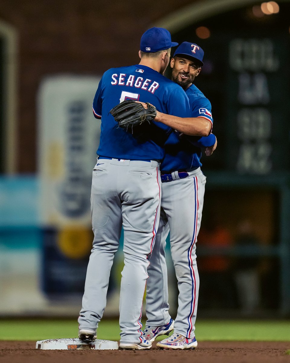 Rangers's tweet image. The quickest to 70 wins in franchise history. #StraightUpTX