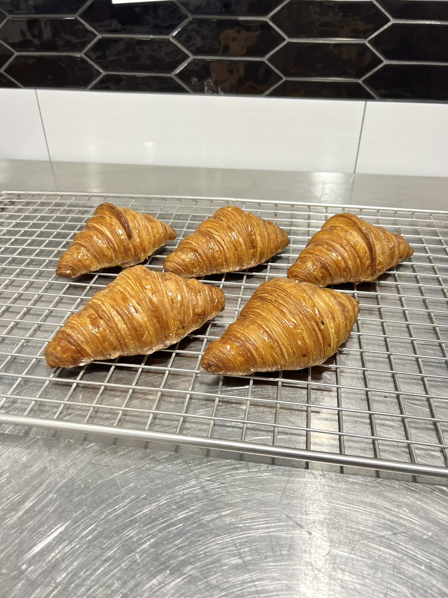 ronral7's tweet photo. 自分の理想のクロワッサンに
近づいてきました🥐

#Daikilyscroissant https://t.co/H7XAtybkrU