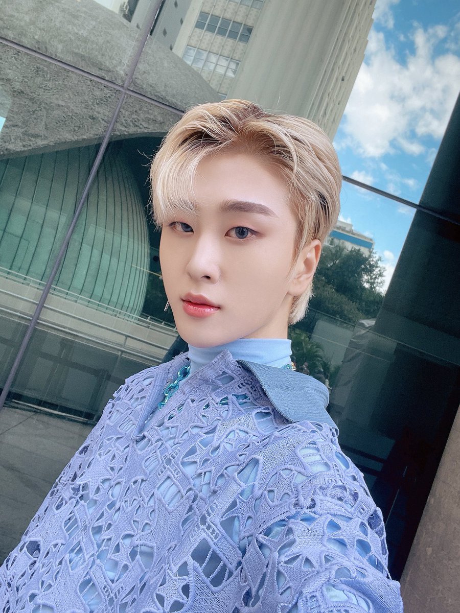 jflo_newkidd's tweet photo. [뉴키드 #진권] 
dias felizes😝😘
행복한 날들✨️

#Newkidd #뉴키드 #Jinkwon #진권 #HBOMAX #HBOMAXbr #AlémdoGuardaRoupa #옷장너머로 #Daeho

@HBOMAXbr https://t.co/V1dw4WEO3j