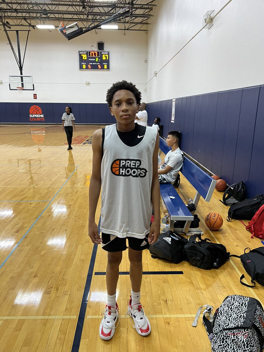 Big Tim (@tdc200) on Twitter photo 5β10β point guard <a href="/Mitty3ssb/">Jamier Montgomery</a> of <a href="/WTHS_BD_Bball/">Warren Township High School Boys Basketball</a> attacked the basket relentlessly and scored in a number of ways at the rim. Hit a couple of threes and created for teammates. Backcourt with fellow freshman <a href="/_JaxsonDavis/">Jaxson Davis</a> will be nasty. #phfreshmanshowcaseil 5β10β point guard <a href="/Mitty3ssb/">Jamier Montgomery</a> of <a href="/WTHS_BD_Bball/">Warren Township High School Boys Basketball</a> attacked the basket relentlessly and scored in a number of ways at the rim. Hit a couple of threes and created for teammates. Backcourt with fellow freshman <a href="/_JaxsonDavis/">Jaxson Davis</a> will be nasty. #phfreshmanshowcaseil