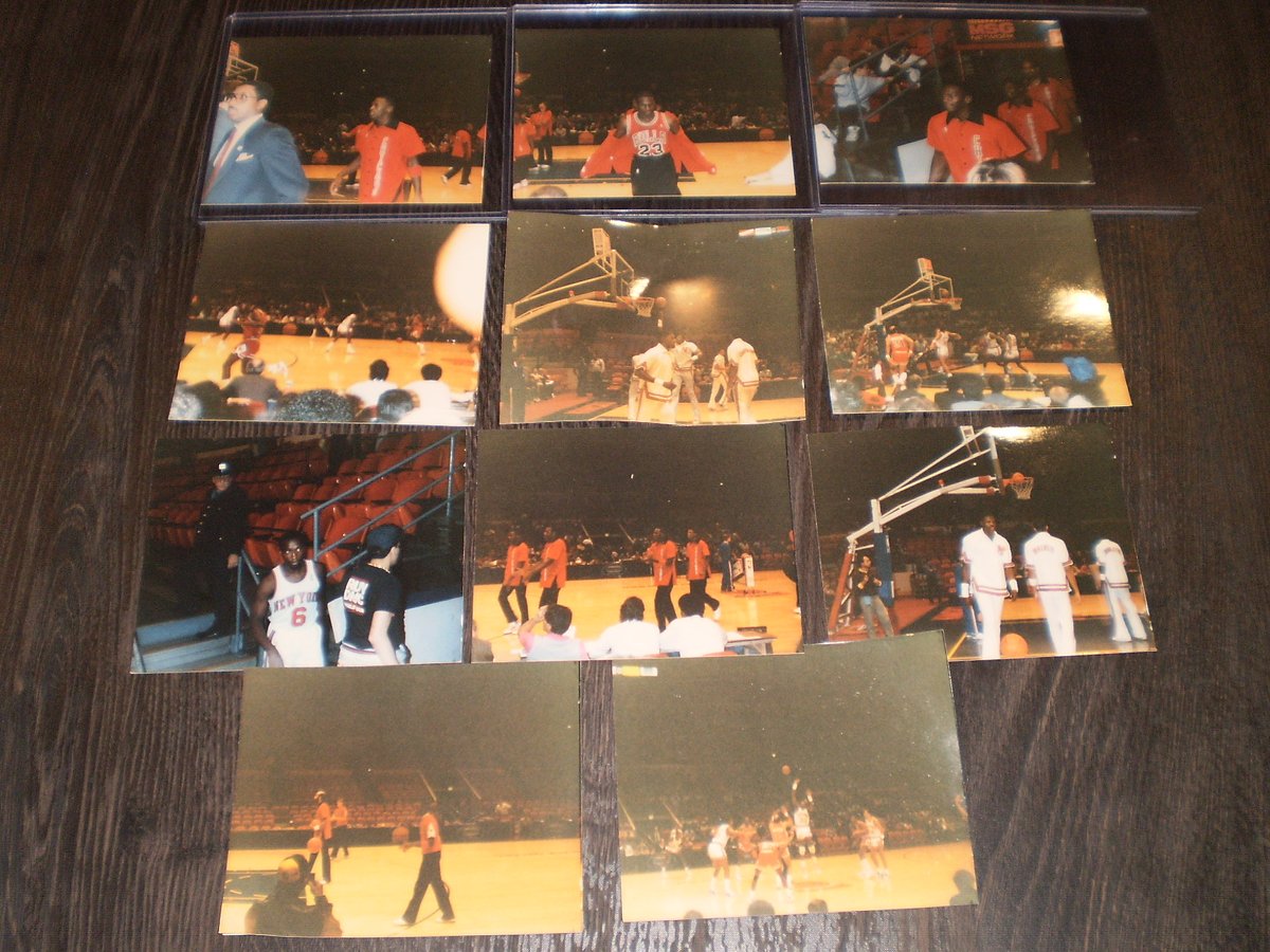 KNAPPCOLLECTION's tweet photo. Jordan dropped 50 on the Knicks. My brother had 4th row #MichaelJordan #TheHobby #PSA #BasketballTickets https://t.co/G8f9iz2GKv