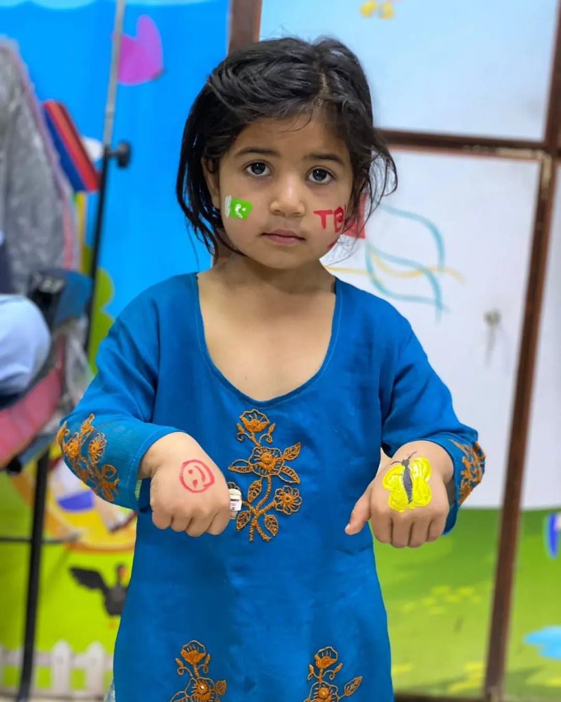 shizz006's tweet photo. The eyes that whispered "hopeful tears" are still seeking your empathy

#ThalassemiaFreePakista 
@thebloodheroes 
#Thalassemia https://t.co/AA64welcHB
