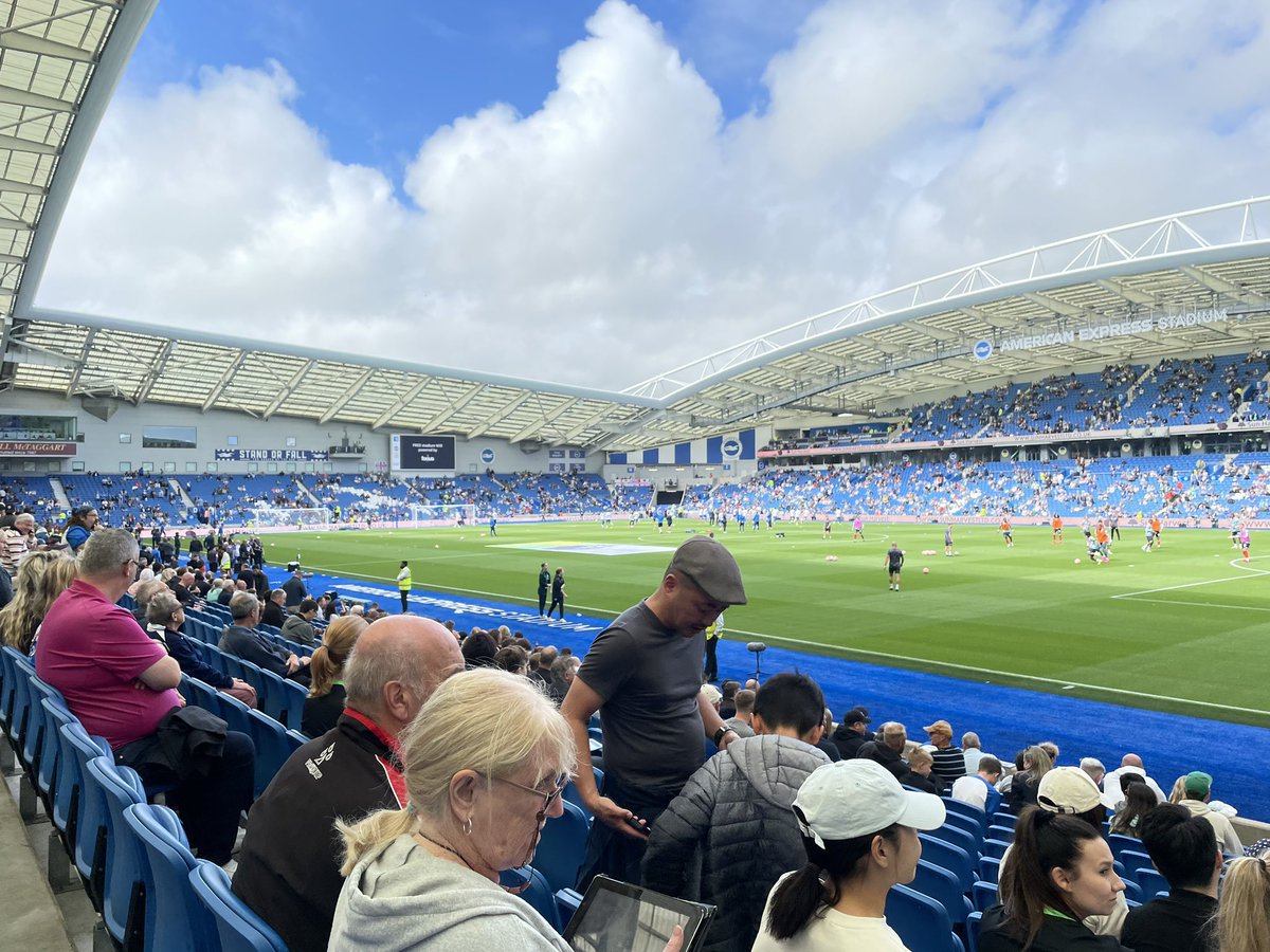 golds214's tweet photo. Great to be back and starting with a win! #BHAFC https://t.co/VkgObPiKdp