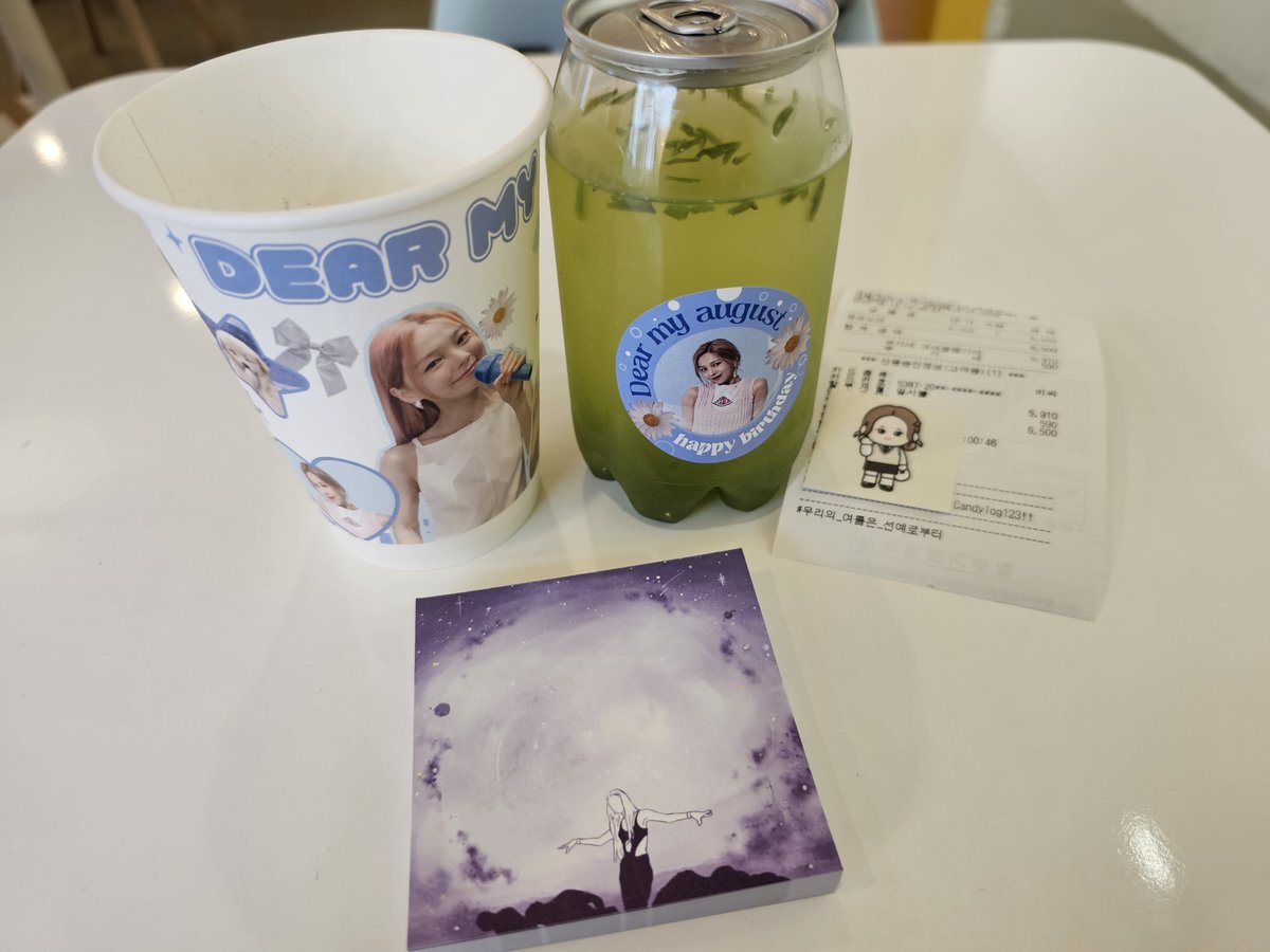 kjaban2ya's tweet photo. 민선예 오늘도 생일축하해 🩵 
올해도 좋은 소식으로 곧 또 만나요🫶
#Dear_My_August
#우리의_여름은_선예로부터 https://t.co/pFX8AFnMfR