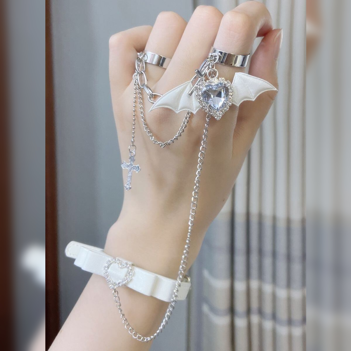 Maidens_Reve's tweet photo. 💕Maiden's Rêve
    プレゼントキャンペーン°˖✧

🎁地雷系ブレスレット指輪セット🎁
https://t.co/nGqV3pM7vk

🎀参加条件🎀
→@Maidens_Reveをフォロー
→このツイートをRT

🎀締め切り🎀
　9月13日

❣ご希望のカラー・種類をコメント/引用RTで当選確率アップ❣ https://t.co/HHKGd1F5ch