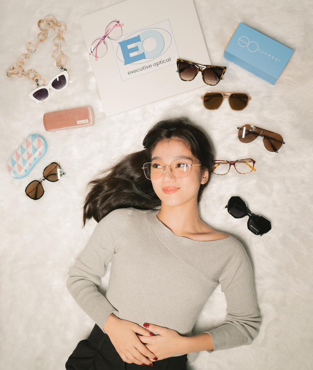 MDBOFC's tweet photo. "Upgrading my look with these eyewear from @.executiveoptical ✨"

( ©: belle_mariano | IG )
📌 https://t.co/2wFOmv161Q

#BelleMariano | @bellemariano02 
#BelleForEO | #BeYouBeEO
#DonBelle | #DONBELLEmpire https://t.co/AqLjcXKchV