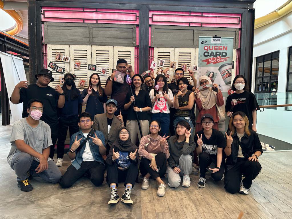 dreamcatcher_MY's tweet photo. It’s a wrap! Thank you guys for coming, it was a great time with you all🥰 We will see you at the next event!😉

#QueencardSUA #HappySUAday #HappySwaday https://t.co/xGDIxngFGS