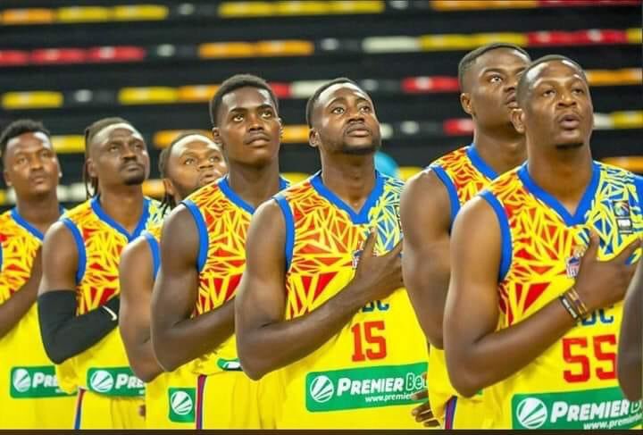 Basketball : une nouvelle déception! 

“Les Léopards seniors messieurs ne seront malheureusement pas en mesure de participer au tournoi pré-olympique prévu à Lagos, au Nigeria, en raison de contraintes financières” lit-on sur la page de @LeopardsBasket