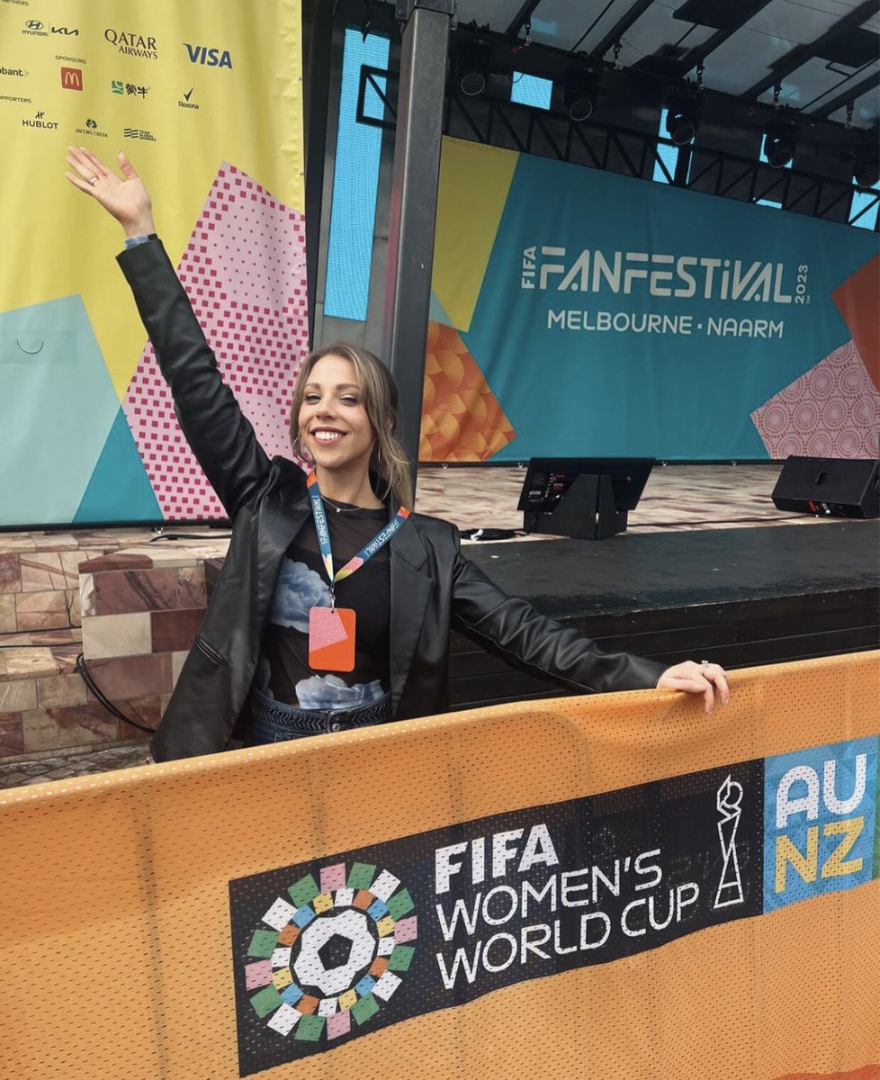 BrittanyLeo_'s tweet photo. Last night was wild! Such a privilege to perform at Federation Square and experience Melbourne cheer and celebrate 🎉 #FIFAWomensWorldCup #FIFAFanFestival #FederationSquare #Matildas https://t.co/B2C2OZgtTi