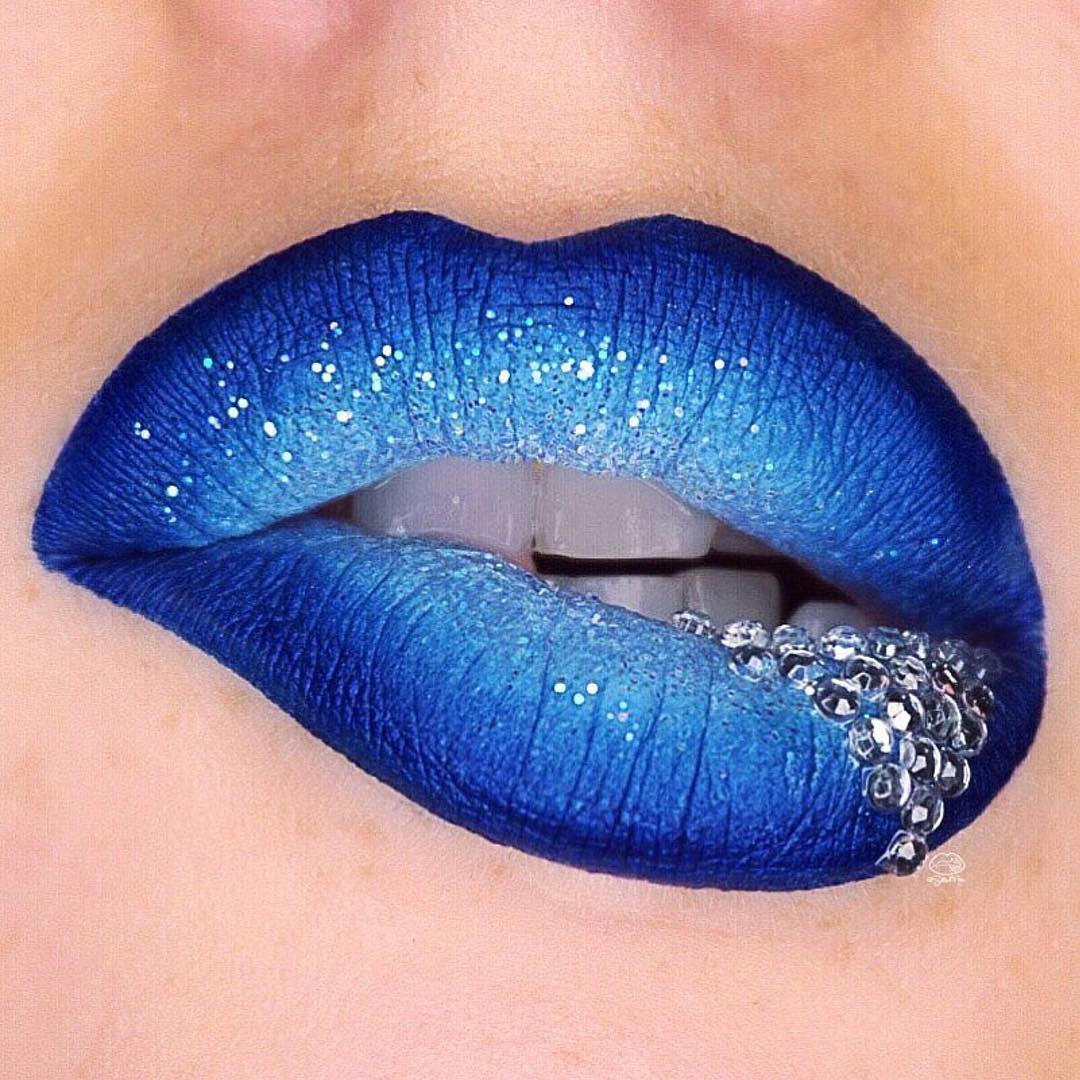 FashionVok's tweet photo. Elevate your look with the mesmerizing magic of lips art! From vibrant ombré to dazzling glitter, let your lips tell a story as unique as you are. The endless creativity and make your lips the canvas of self-expression. Show us your favorite lip art looks! 💋🎨 #LipsArt #Lips https://t.co/kQMyTgw2DZ