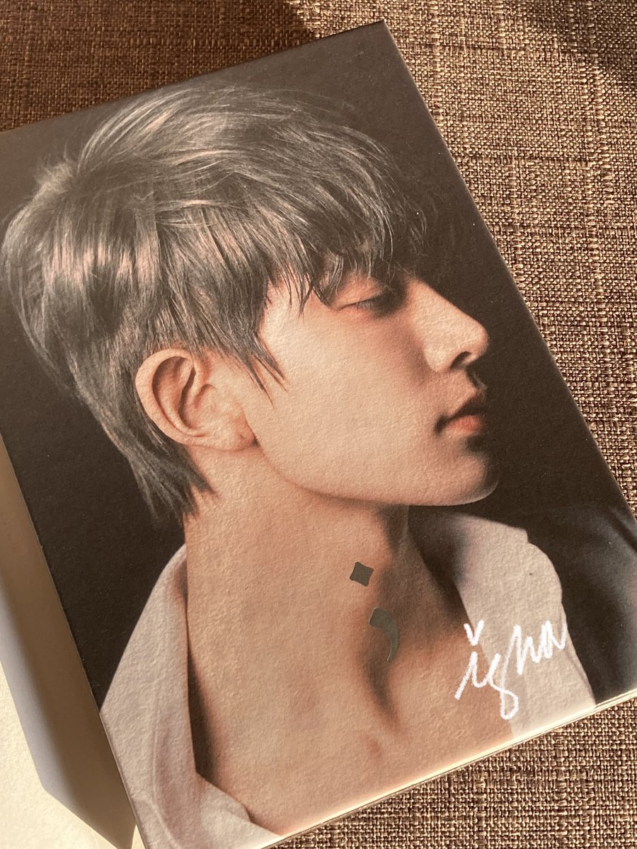 luvzheejay's tweet photo. ✧*̥˚ Dark Blood Engene Ver. *̥˚✧
(づ˶•༝•˶)づ♡ @MerchifyPH
~ HEEKI!! Pulled heeseung engene ver and syempre got my prio pc 😭😭 thank u so much ate for the smooth transaction 💗 ilysm!
#isha_mails
#merchifyphproofs https://t.co/xAEbT64Zeo