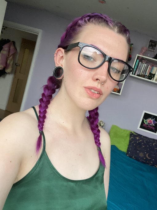 nerd🤓 https://t.co/3vowpygS8Z