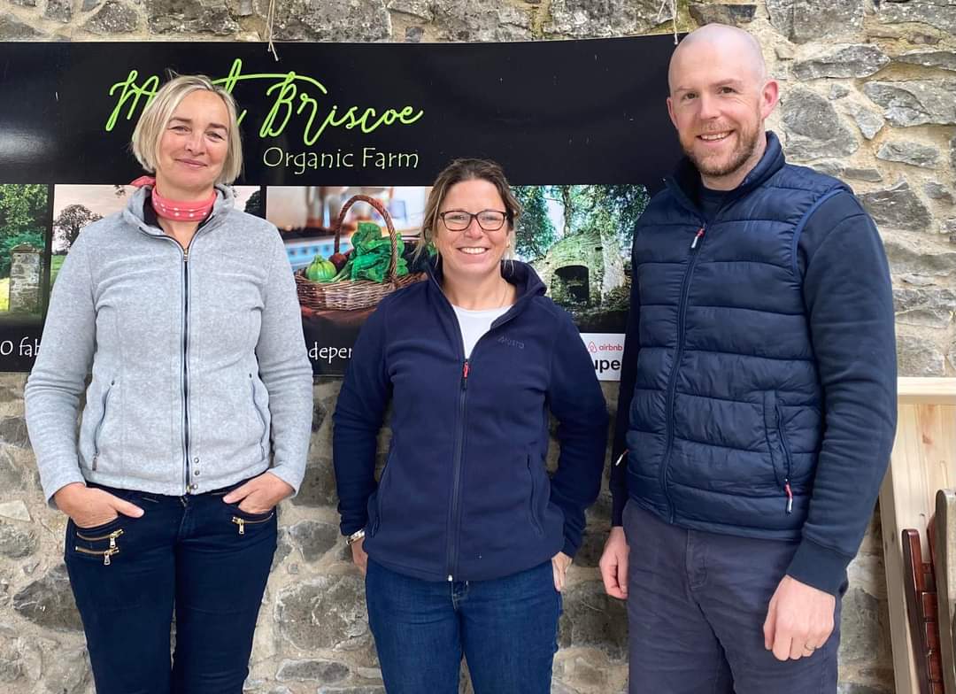 Mt_Briscoe's tweet photo. Terrific to meet both.
#MountBriscoeOrganicFarm
#nuffieldireland #nuffieldengland #farminguk #nuffieldscholars #stayinoffaly #hiddenheartlands
@Failte_Ireland https://t.co/FZExTor3Gp