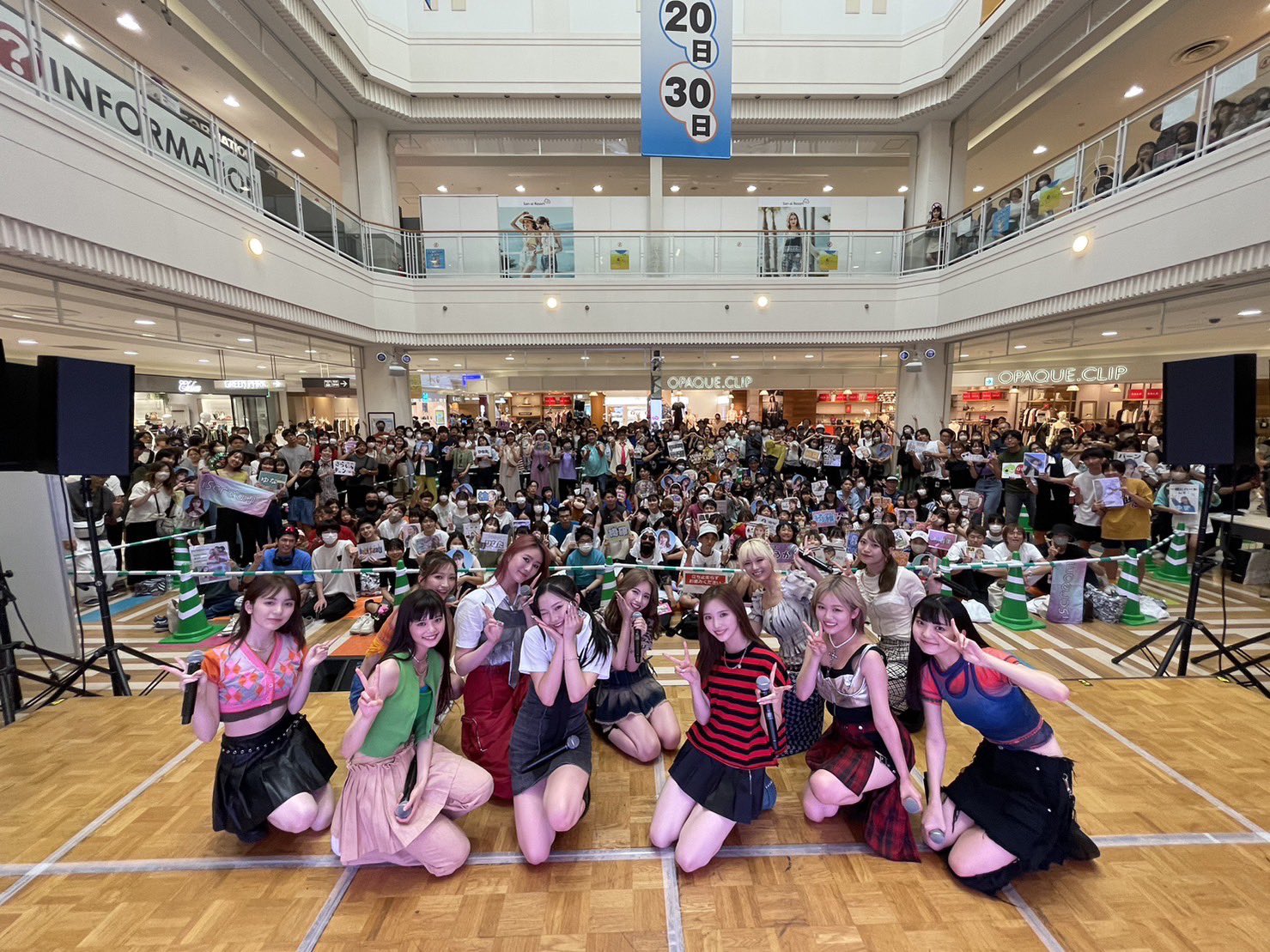 F3Z4C25awAADead?format=jpg&name=large