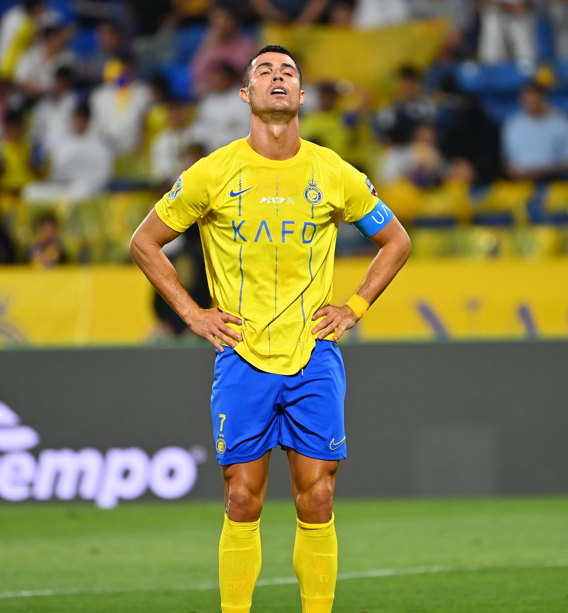 Cristiano Ronaldo Al-Nassr DEBUT vs Ettifaq 🟡🔵 2023 on Make a GIF