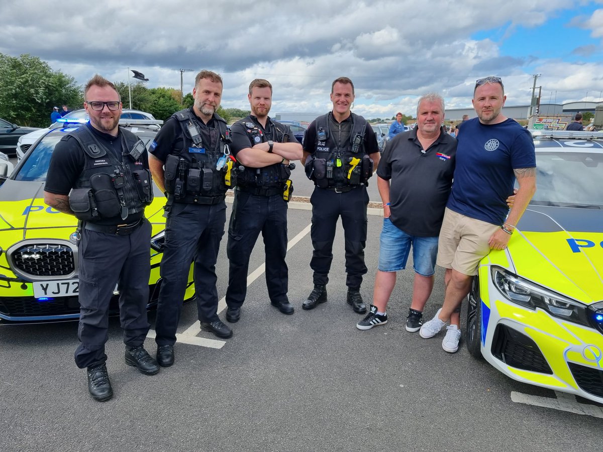 PTSD999's tweet photo. An amazing day in Yorkshire spent with @bs_pearson and @1965Ptsd at the TV Cops and Cars event. Thanks to everyone that came along.

Please tag us in any of your pictures and posts.

❤️💙💚🧡

 #cars #cops #TV #police #ptsd https://t.co/7Mm78hQdzN