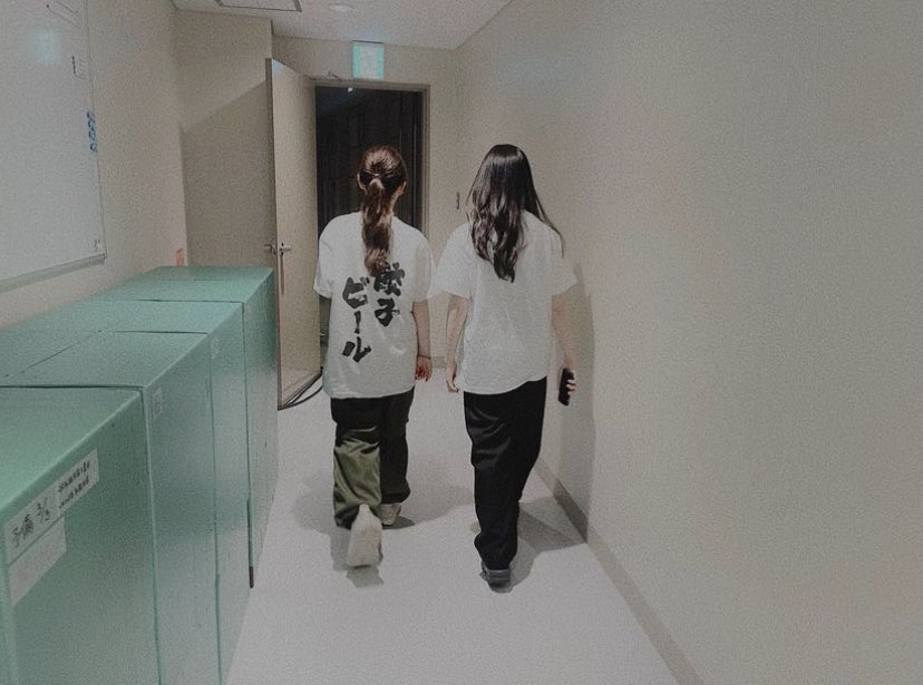 nognogi3's tweet photo. 職場にこんな良い先輩がたくさん居たらそりぁ楽しいよな...
＃与田祐希
＃井上和
＃yodagram https://t.co/ISFpYVA0it