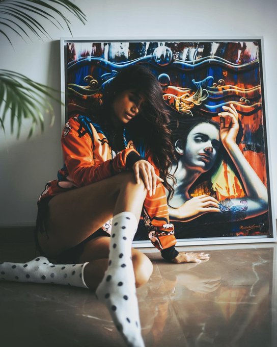 She is a wild tangled forest with temple &amp; treasures concealed within.. #sundayvibes https://t.co/fK<a href="/tag/sundayvibes"class="tags"><span>#sundayvibes</span></a>