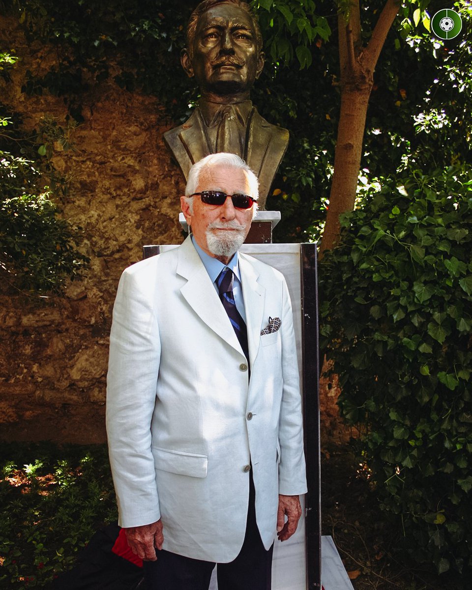 💫 Saygı ve rahmetle, efsane başkan Süleyman Seba. 📸 #GününKaresi