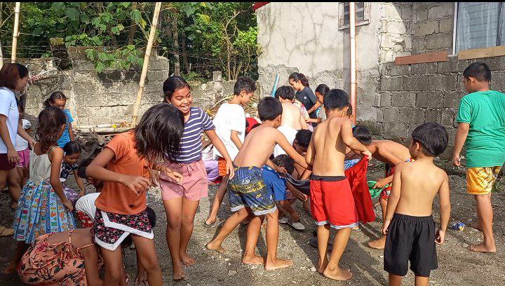 🌟 Our School Supplies Campaign triumphed, raising 2526 TRX! Today, 42 joyful children received their educational treasures, making it a day of pure happiness. With vibrant activities and beaming smiles, we proved that #WeAllUnited 🎒📚 #EducationWins #CommunityImpact