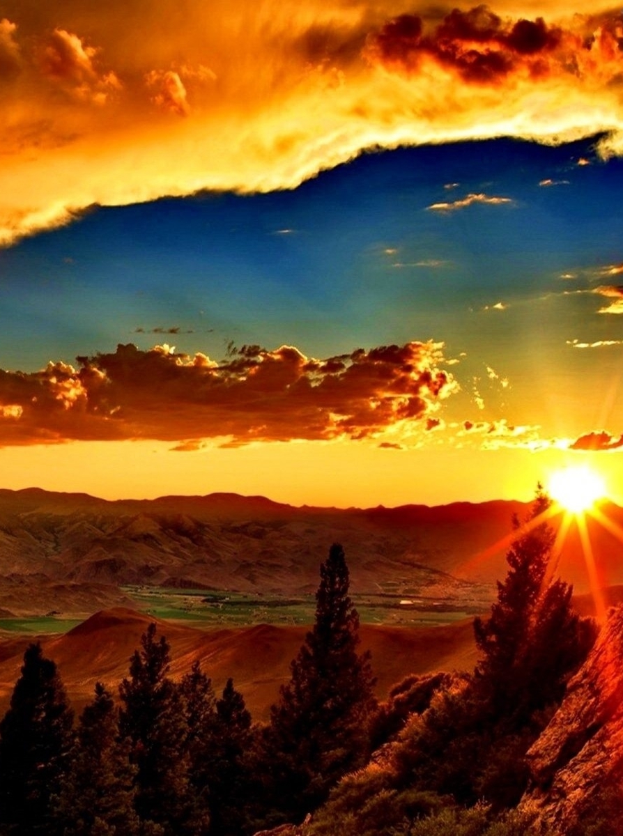 LoveSongs4Peace's tweet photo. " Amazing Sunset "  🌇 https://t.co/zIHfzfnjwE