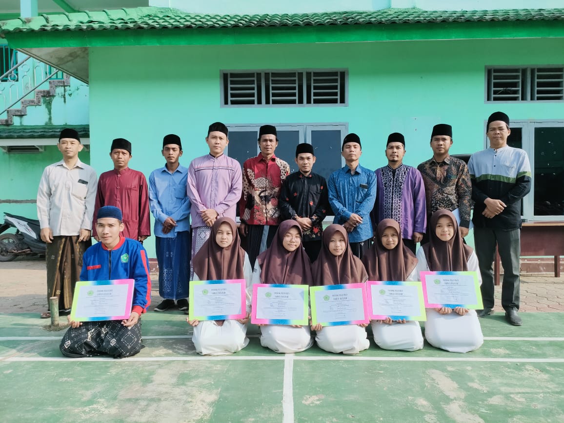 sabilulhasanah's tweet photo. Pemberitaan Penghargaan Bagi Segenap Pemenang Lomba Musabaqoh Qiroatul Kutub (MQK) oleh pihak Ponpes Sabilul Hasanah.
#ppsh #sabilulhasanah #nusumsel #pwnusumsel #rmisumsel #forpess #ayomondok #santripalembang #santrisumsel #santrisumatera #santribanyuasin #mqk #mqk2023 https://t.co/17ItnyloCp