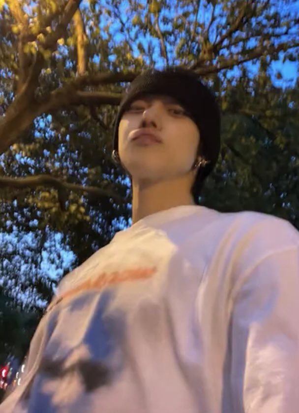 🧸 поиск мью 🧸

привет! я крис♑️02 лайн ~
• стэнка бг🫶🏻
• ульты в описание🤎 
• очень ищу моа, джероуз, стэнок бонедо и райз🙏🏻
• фд важен!
• лакорны и дорамы🤍
• в основном щитпост
🖇️чек акк и поймите, что вам комфортно <3
🖇️онли ст*ей/ар*ми❌

•мяув рп🤍
•мью рт плиз🥹