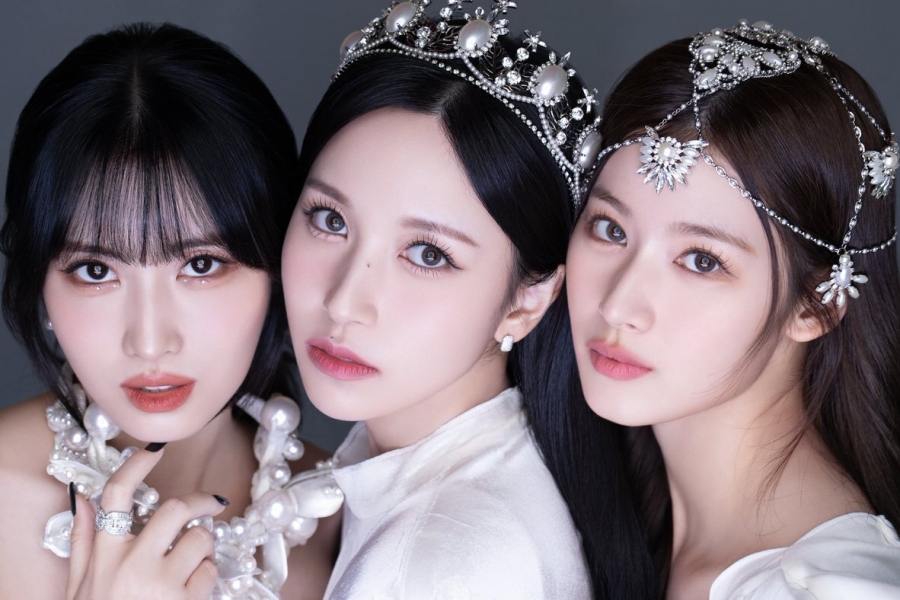 soompi's tweet photo. #TWICE's #MISAMO's Debut Album "Masterpiece" Goes Gold In Japan
https://t.co/h9Rj2sP1VU https://t.co/ETQWyOzGTP