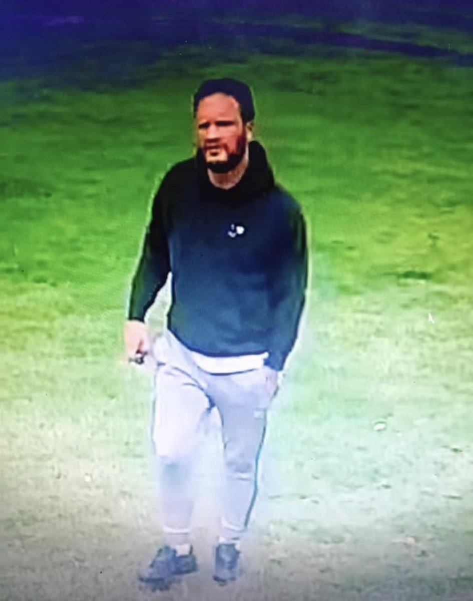 Does anybody know this fella? Can you DM me if so please. We need a chat. Thank you. 

Pocklington area