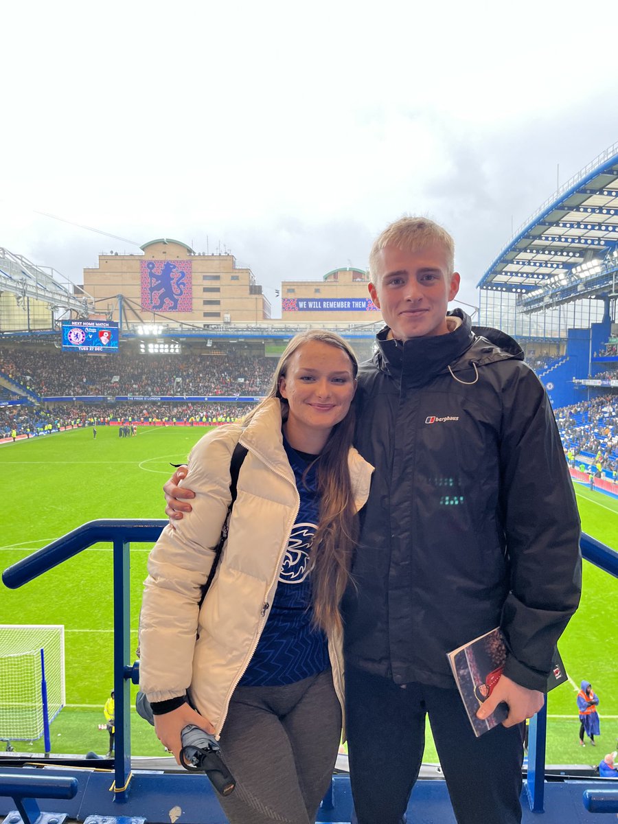 Simon de Cintra tweet media