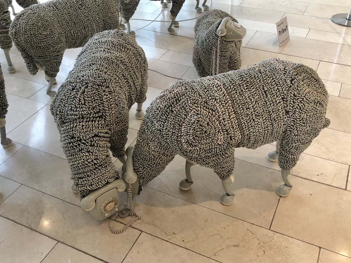 Tacitussi's tweet image. Guten Morgen … wie toll endlich diese Telefonschafe von Jean Luc Coirnec live zu sehen, im Museum für Kommunikation in Frankfurt.

Tolle Ausstellung zum Mitmachen dort Klimax. Es wird Zeit, das ist wohl klar. Happy Sunday!

#sheepadoodle 
#kunstistleben 
#frankfurtliebe