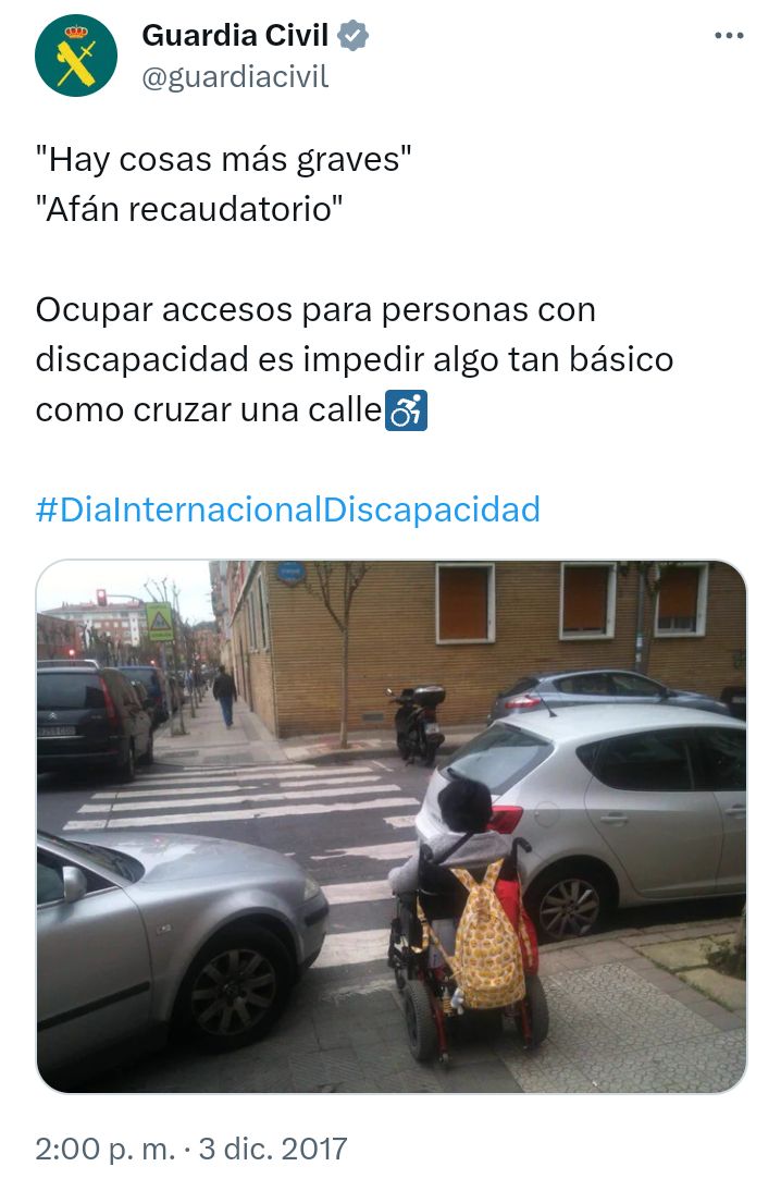 LaWomanDelCallao tweet media