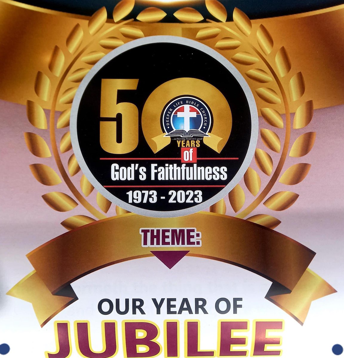 folabipriscilla's tweet photo. My Father, My Father 🥺🙇🙇
Thank you sir ❣️🎊
#DeeperLifeAt50 
@pastorwf_kumuyi 
@dclmhq https://t.co/w0crXLBCrD