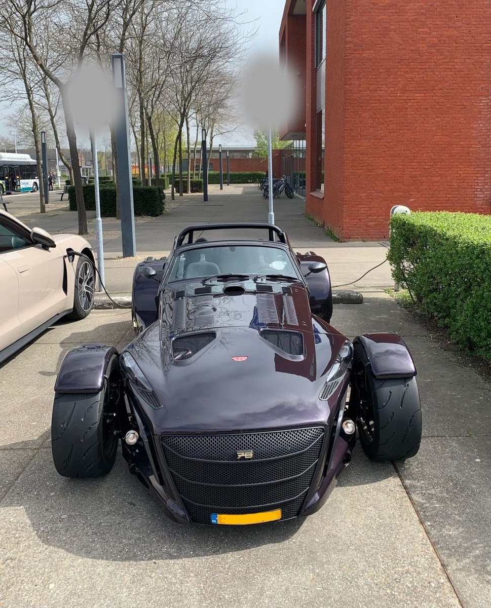 #donkervoort #GTO #JD70 #forsale donkiespeed.nl/immaculate-gto…