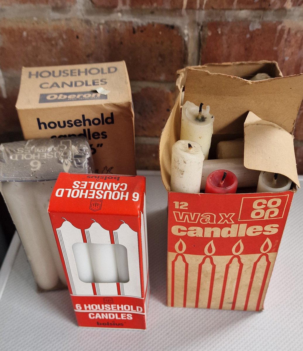 Clearing out the shed at my parents.

.......if anyone needs "four candles" we have plenty! 😉🤣🤣.......#ifyouknowyouknow #thetworonnies