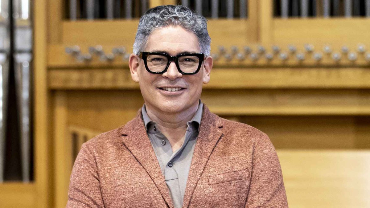 No se vosotros pero como Mathew broderick siga asi va camino de hacer el biopic de Boris Izaguirre